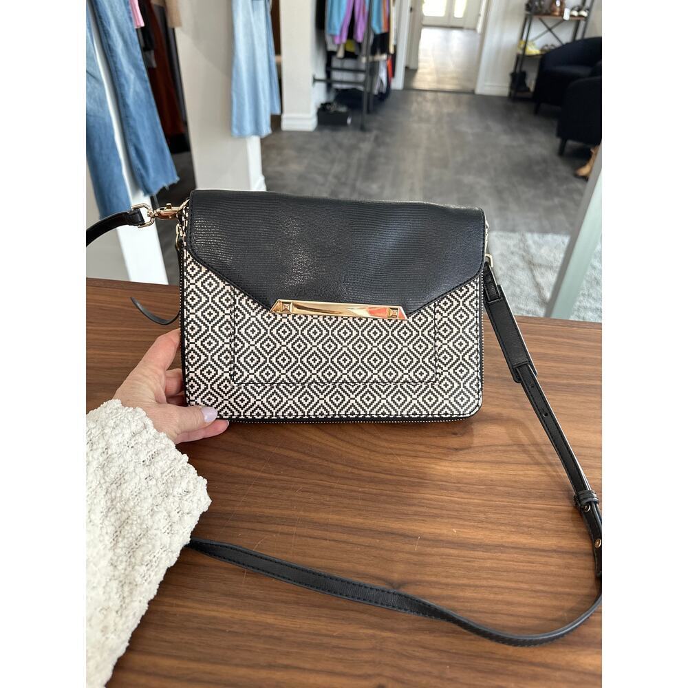 Stella & Dot Crossbody Envelope Bag